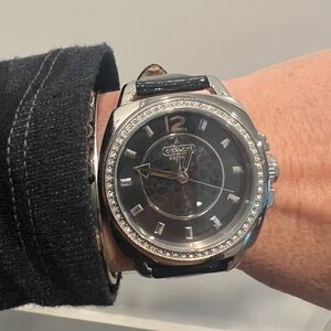 Coach Watch. Black Patent.